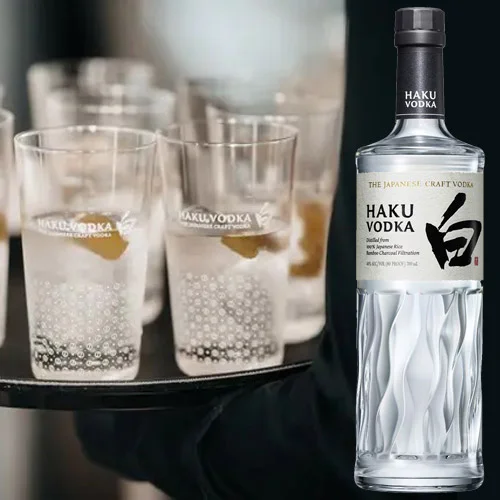 Suntory Haku Vodka mit 2 tolle Gläser