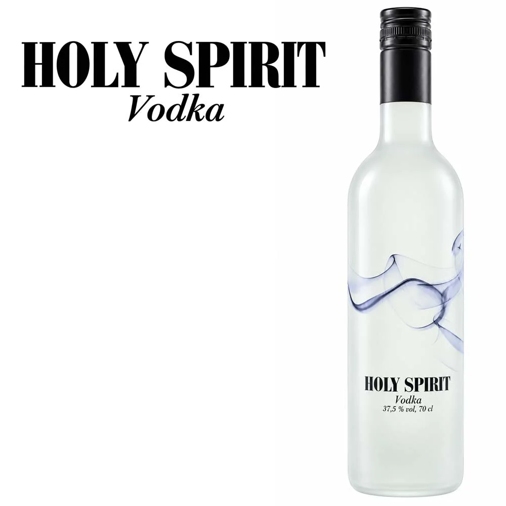 Wodka, Glasflasche, Milchglas, Schwarzer Verschluss, Wellenmuster, Wodka, Glasflasche, Milchglas, Schwarzer Verschluss, Wellenmuster