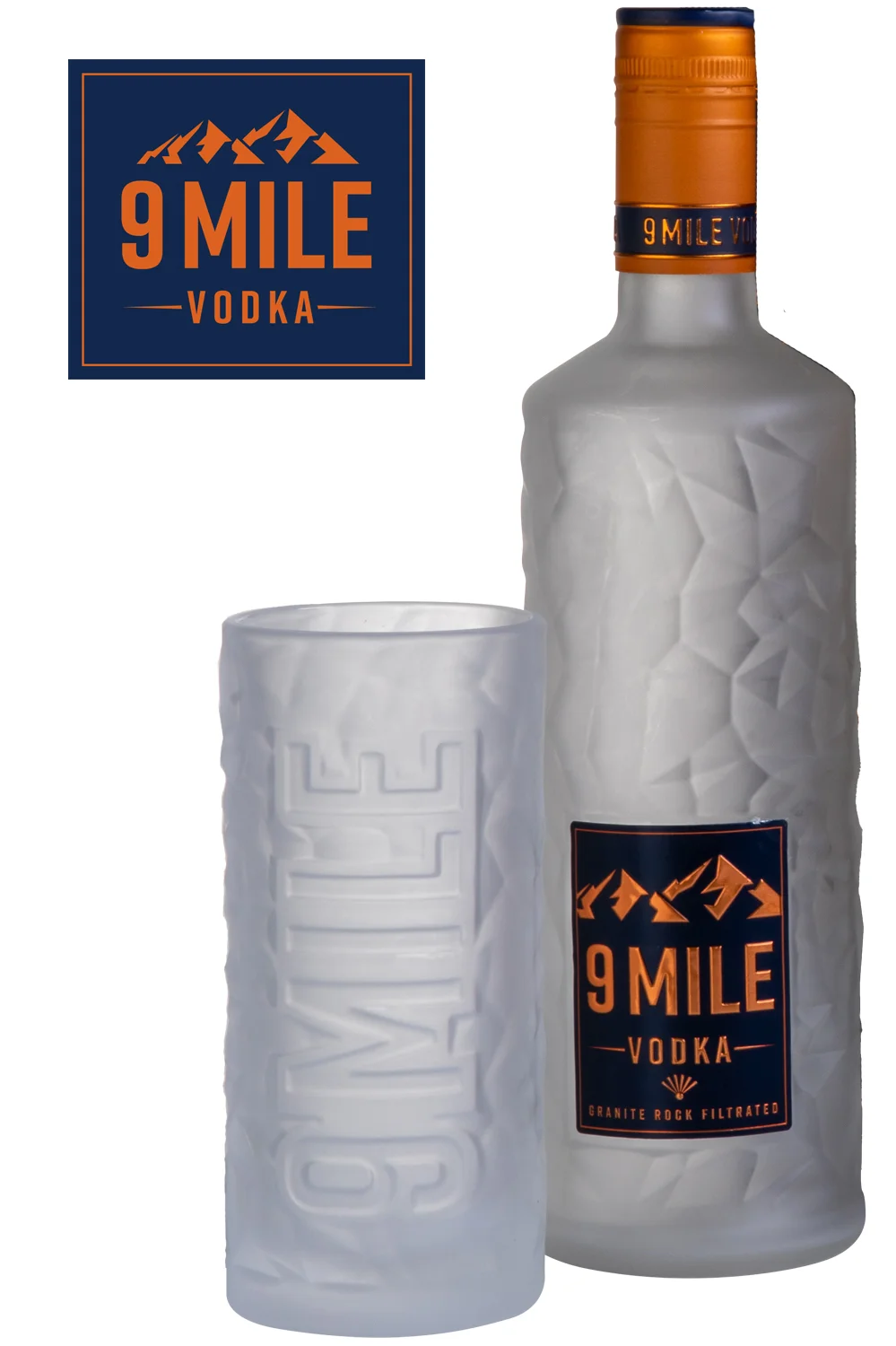 9 Mile Vodka mit Highball Glas