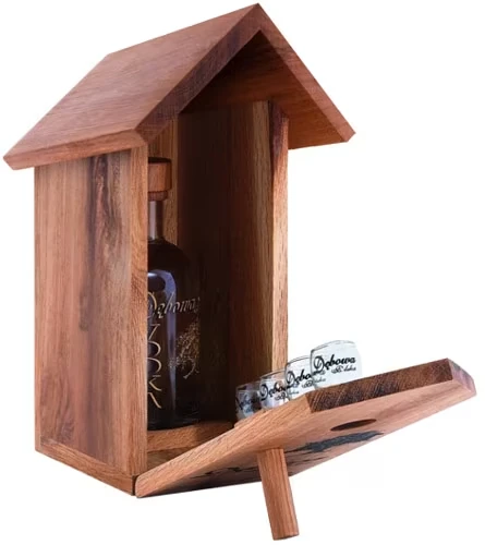 Debowa Polska Vodka im Vogelhaus