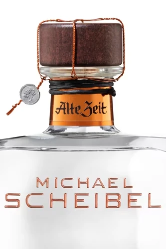 Alte Zeit Wild Himbeerbrand