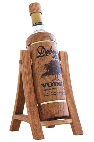 Debowa Vodka - 1 Liter in Holzschaukel