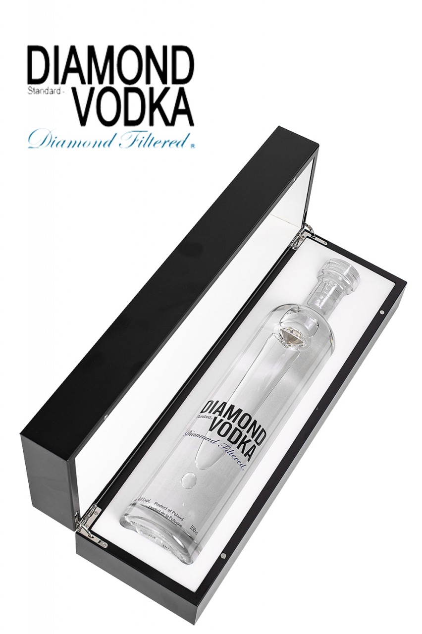 Diamond Vodka Standard in Holzschatulle